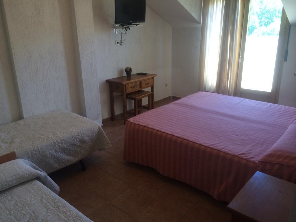 Hotel La Mesta Prádena Zimmer foto