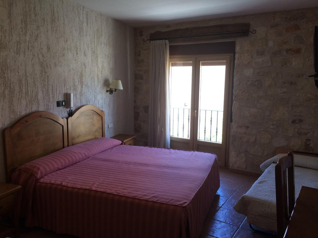 Hotel La Mesta Prádena Zimmer foto